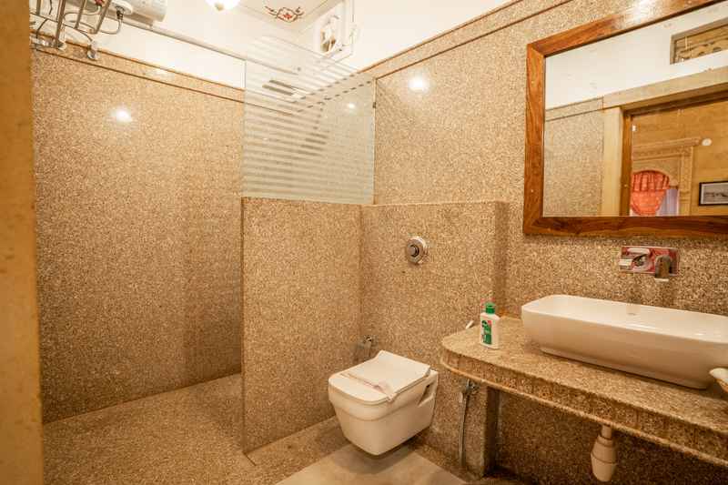 Rang Niwas Hotel