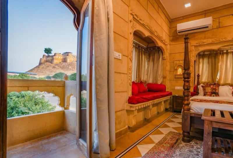 Rang Niwas Hotel