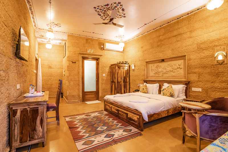 Rang Niwas Hotel