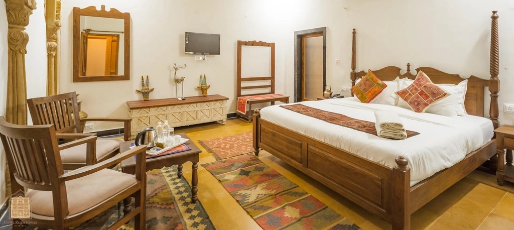Rang Niwas Hotel
